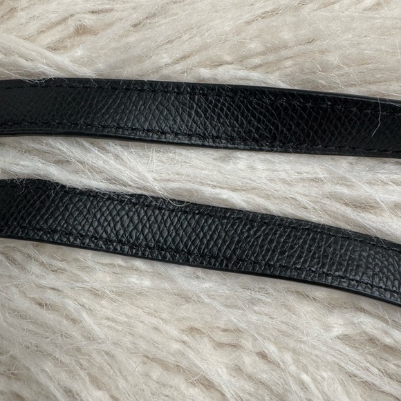 Coach Signature Purse- beautiful & great price!! - Picture 15 of 15